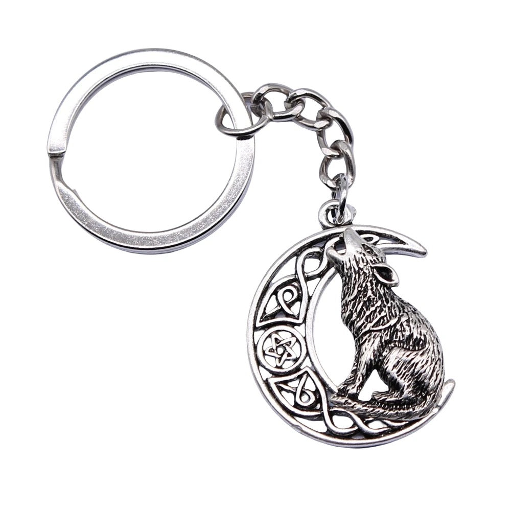 Howling Wolf Viking Keychain