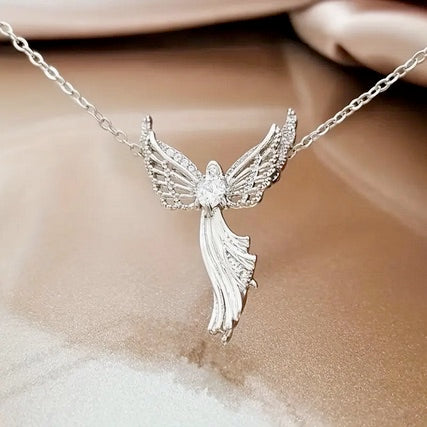 Elegant And Exquisite Angel Heart Cubic Zirconia Necklace